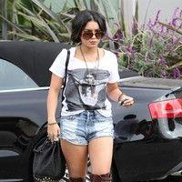 Vanessa Hudgens leaves a studio in Venice Beach | Picture 84824